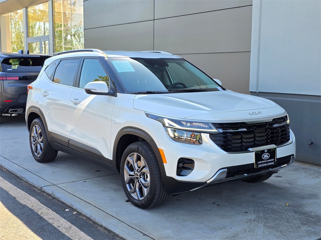2024 Kia Seltos S photo 5
