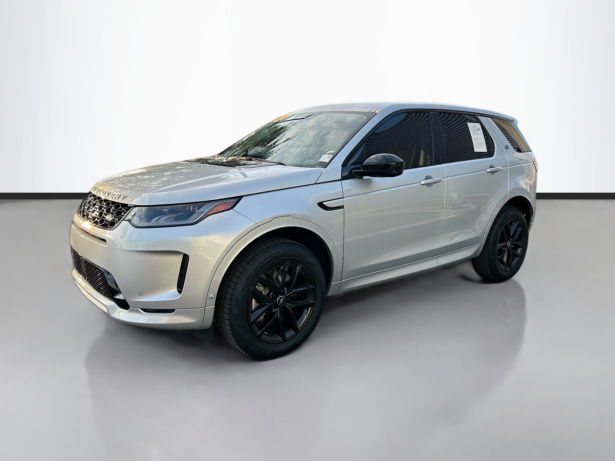 2025 Land Rover Discovery Sport S