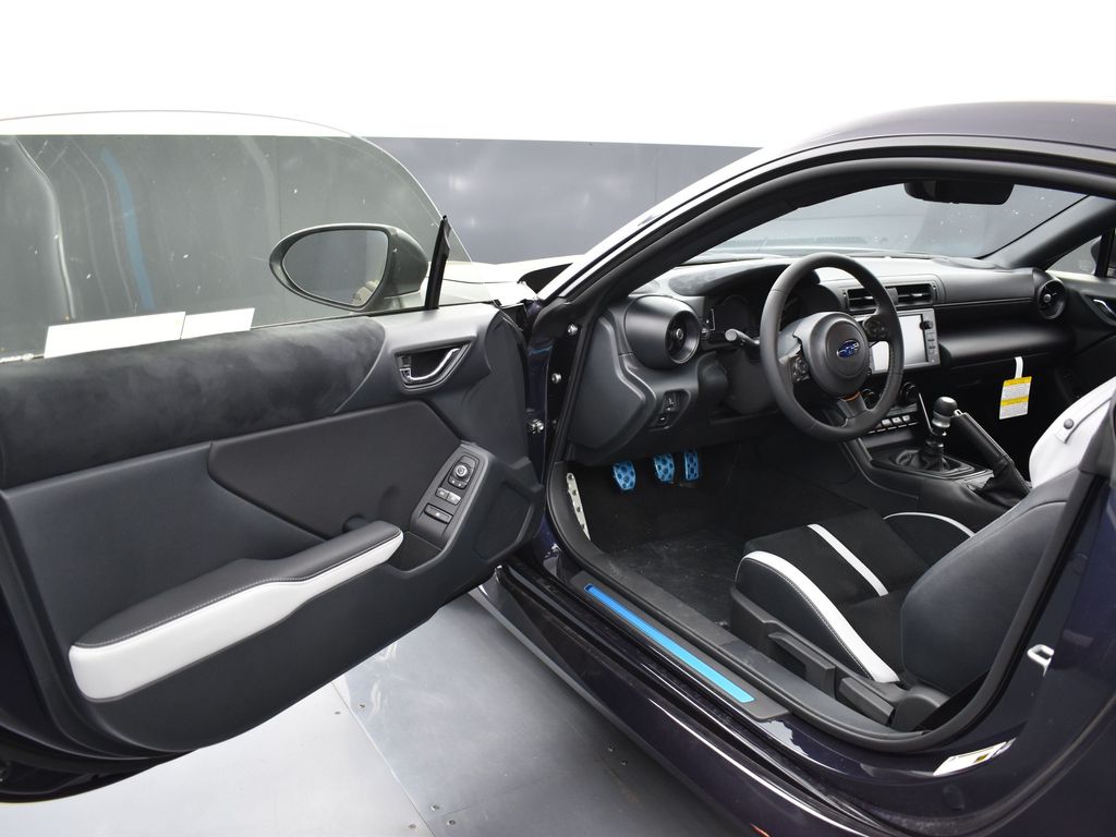 2025 Subaru BRZ Limited photo 5