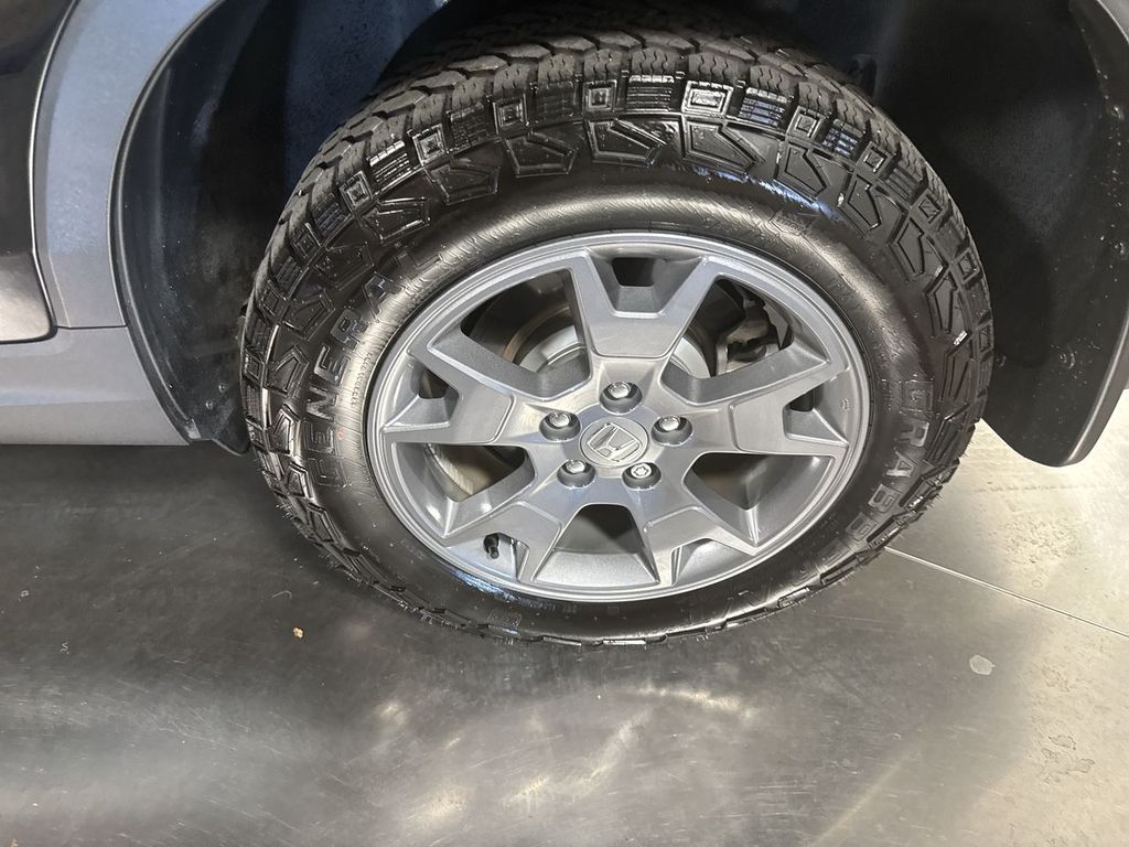 2024 Honda Passport TrailSport photo 2