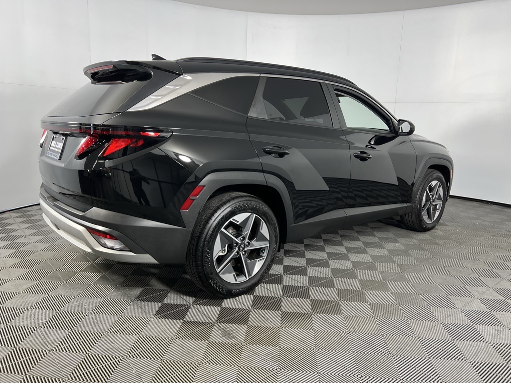 2025 Hyundai Tucson SEL photo 4