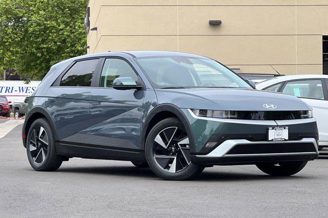 2025 Hyundai Ioniq 5 SE photo 2