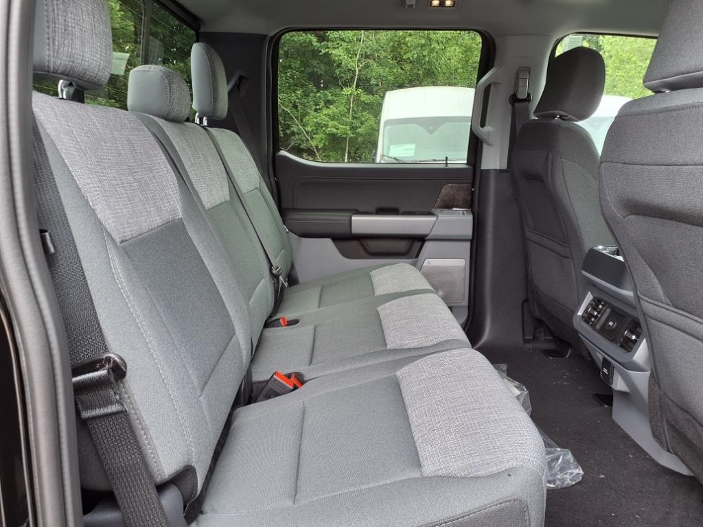 2025 Ford F-350 XLT photo 11