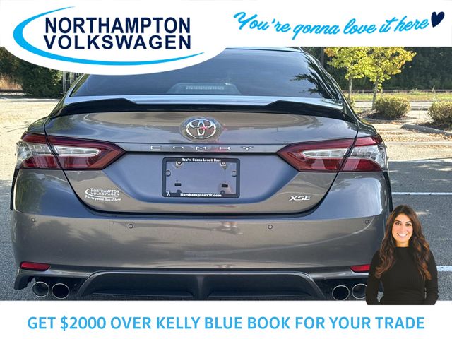 2018 Toyota Camry XSE photo 6