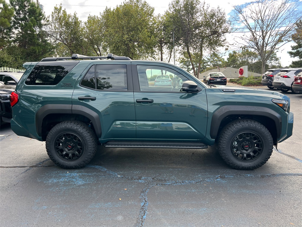 2025 Toyota 4Runner TRD Off-Road Premium photo 2