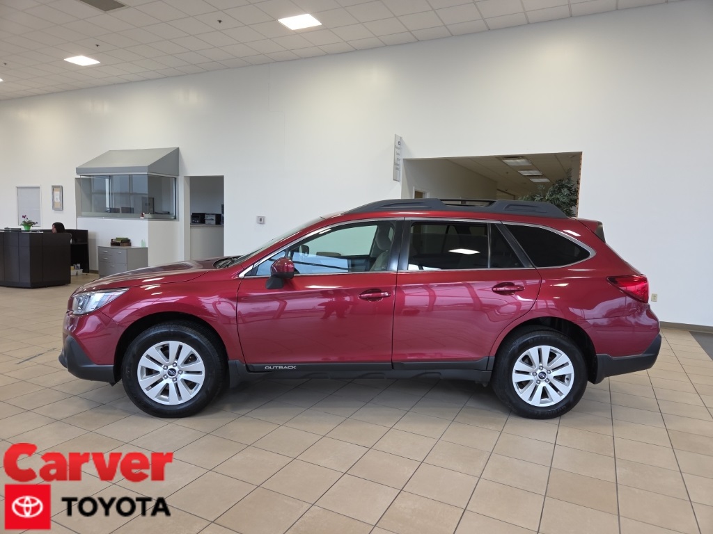 2018 Subaru Outback Premium's photo