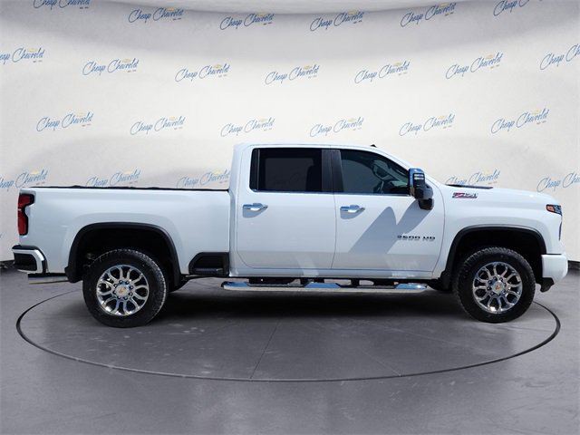 2025 Chevrolet Silverado 2500HD LT photo 6