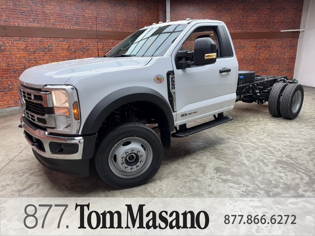2026 Ford F-550 Super Duty Chassis Cab XL's photo