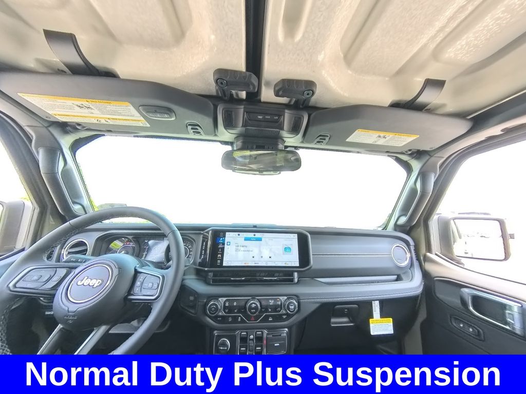 2025 Jeep Gladiator Sport S photo 26
