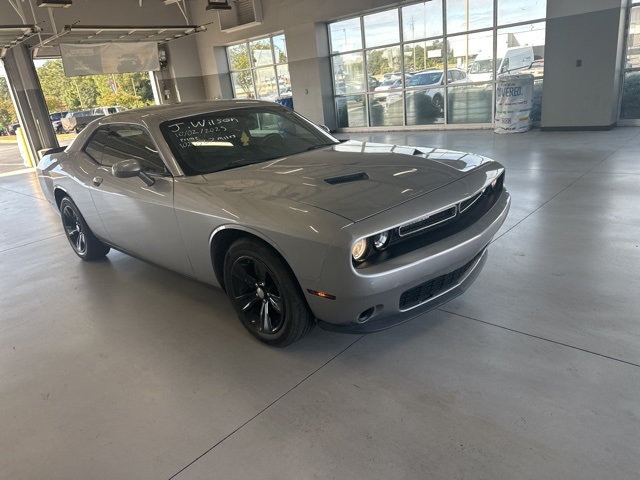 2018 Dodge Challenger SXT photo 12