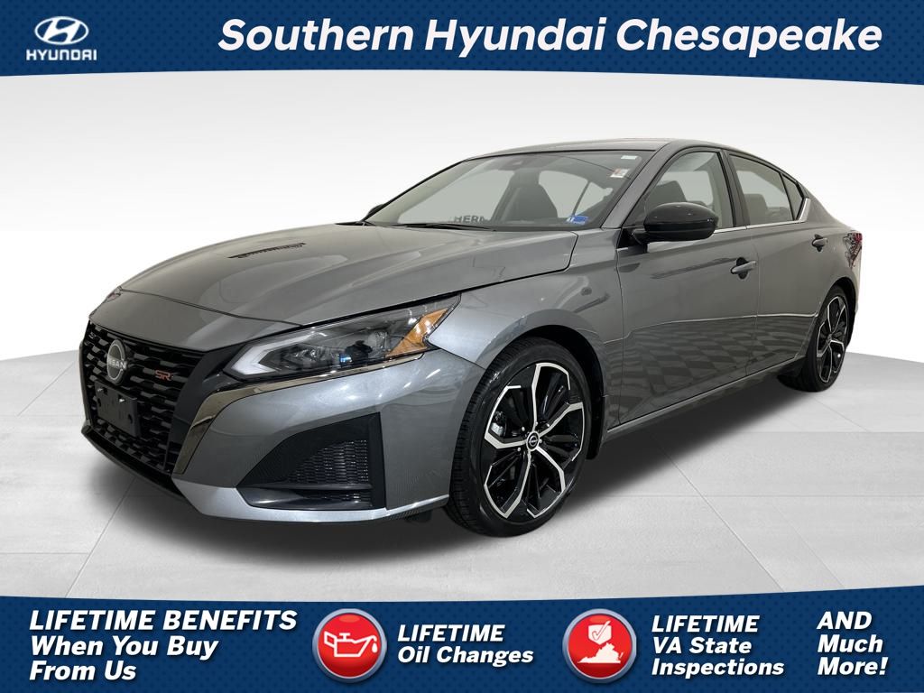 2024 Nissan Altima SR