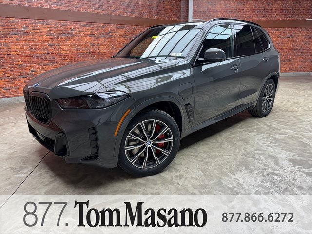 2026 BMW X5 50e's photo