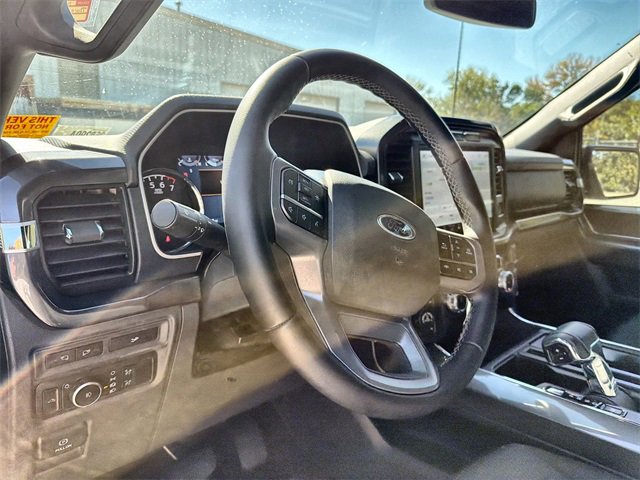 2023 Ford F-150 photo 2