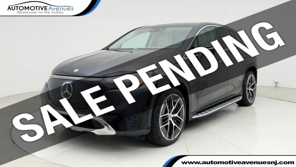 2023 Mercedes-Benz EQE SUV Base's photo