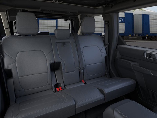 2025 Ford Bronco Outer Banks photo 11