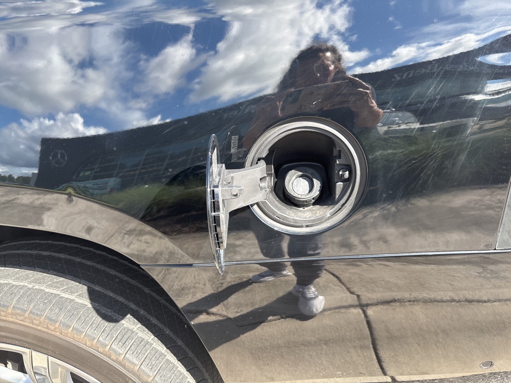 2019 Cadillac Escalade Luxury photo 12