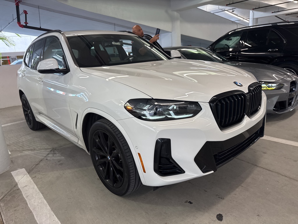 2024 BMW X3 30i's photo
