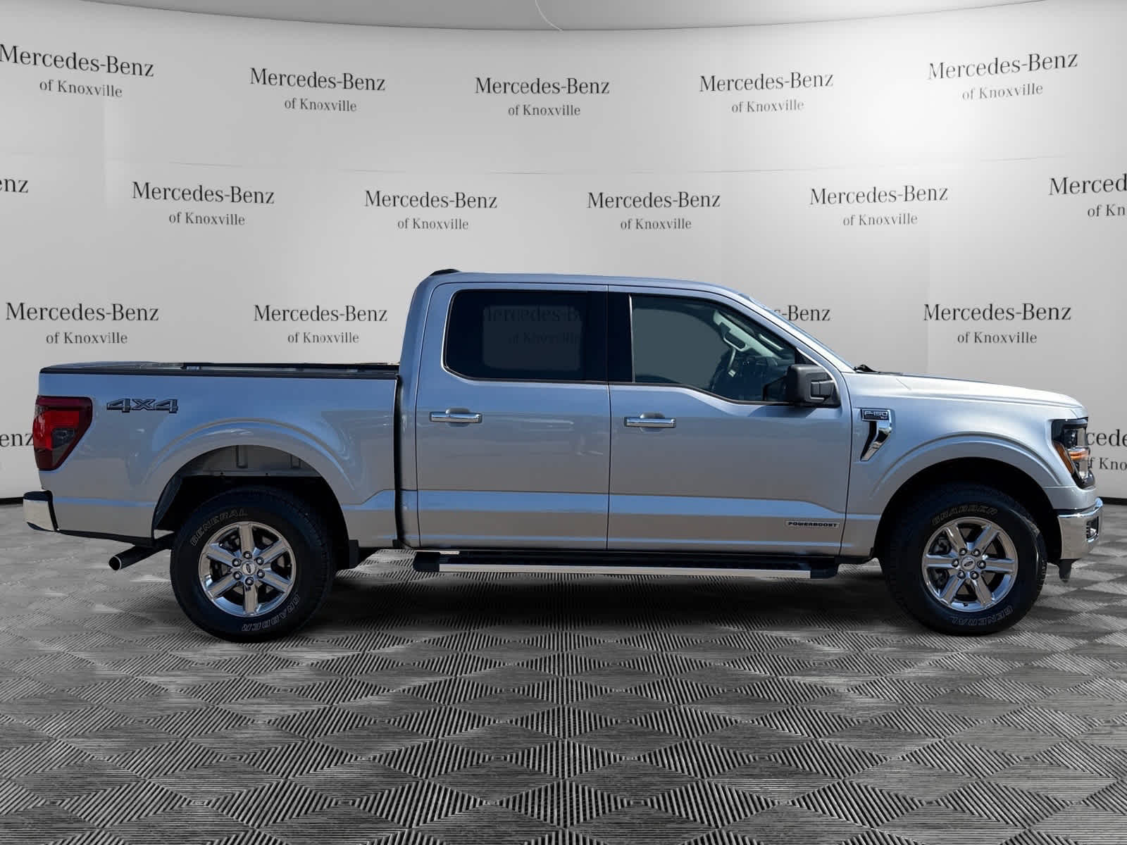 2024 Ford F-150 XLT photo 4