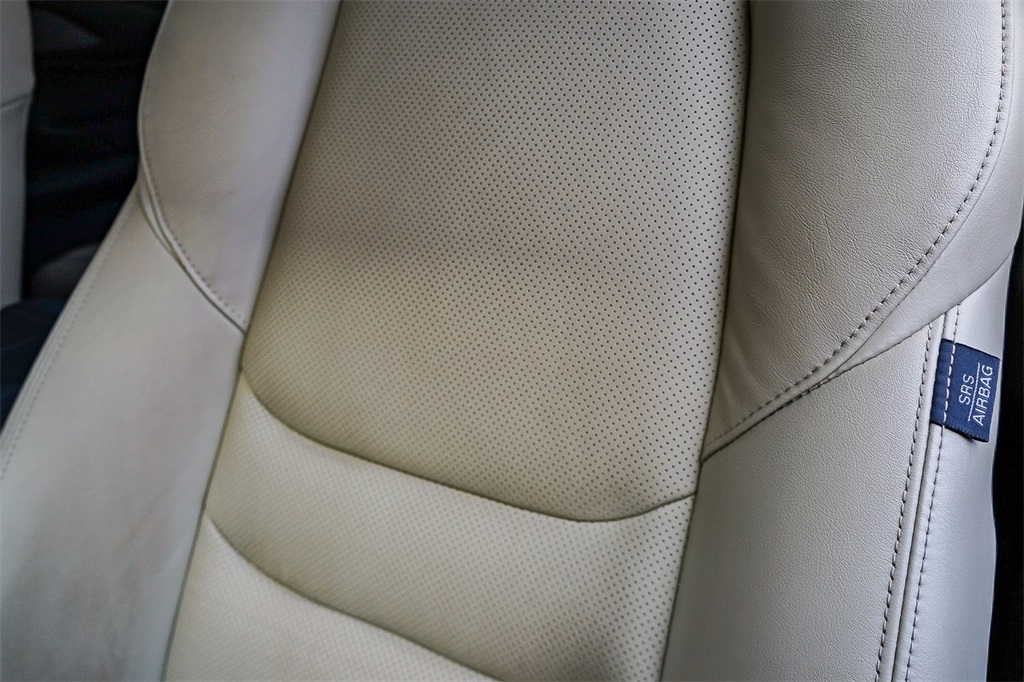 2023 Mazda CX-9 Touring photo 24