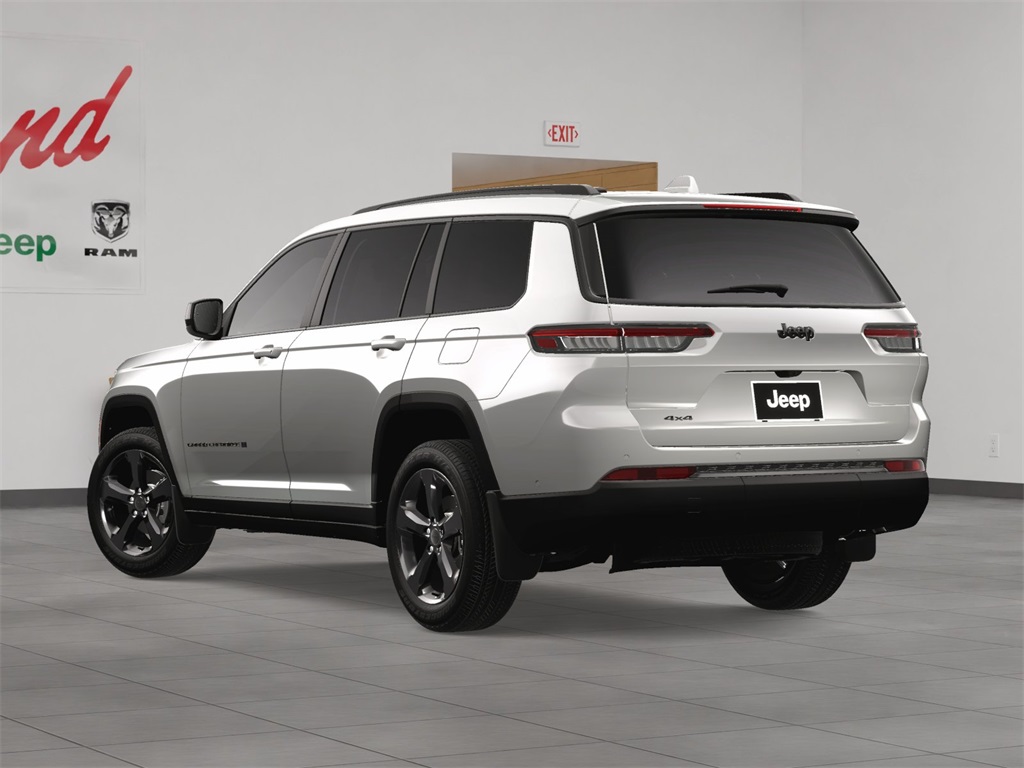 2025 Jeep Grand Cherokee Altitude X photo 2