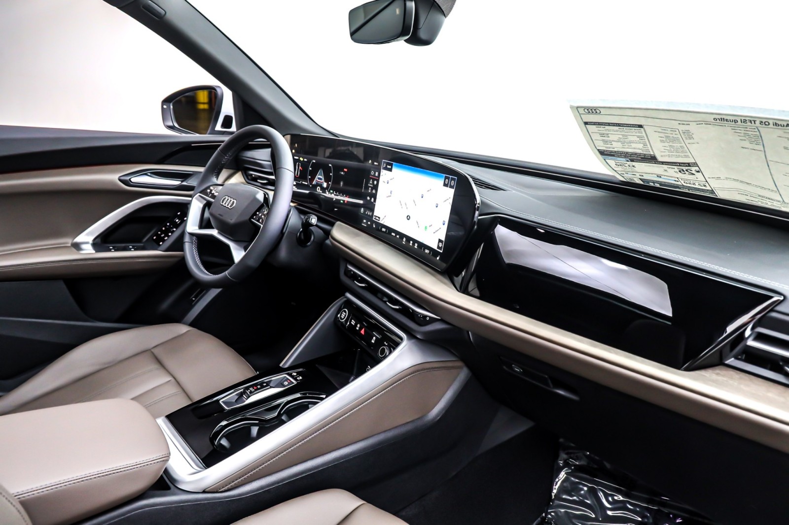 2025 Audi Q5 Premium TFSI photo 4