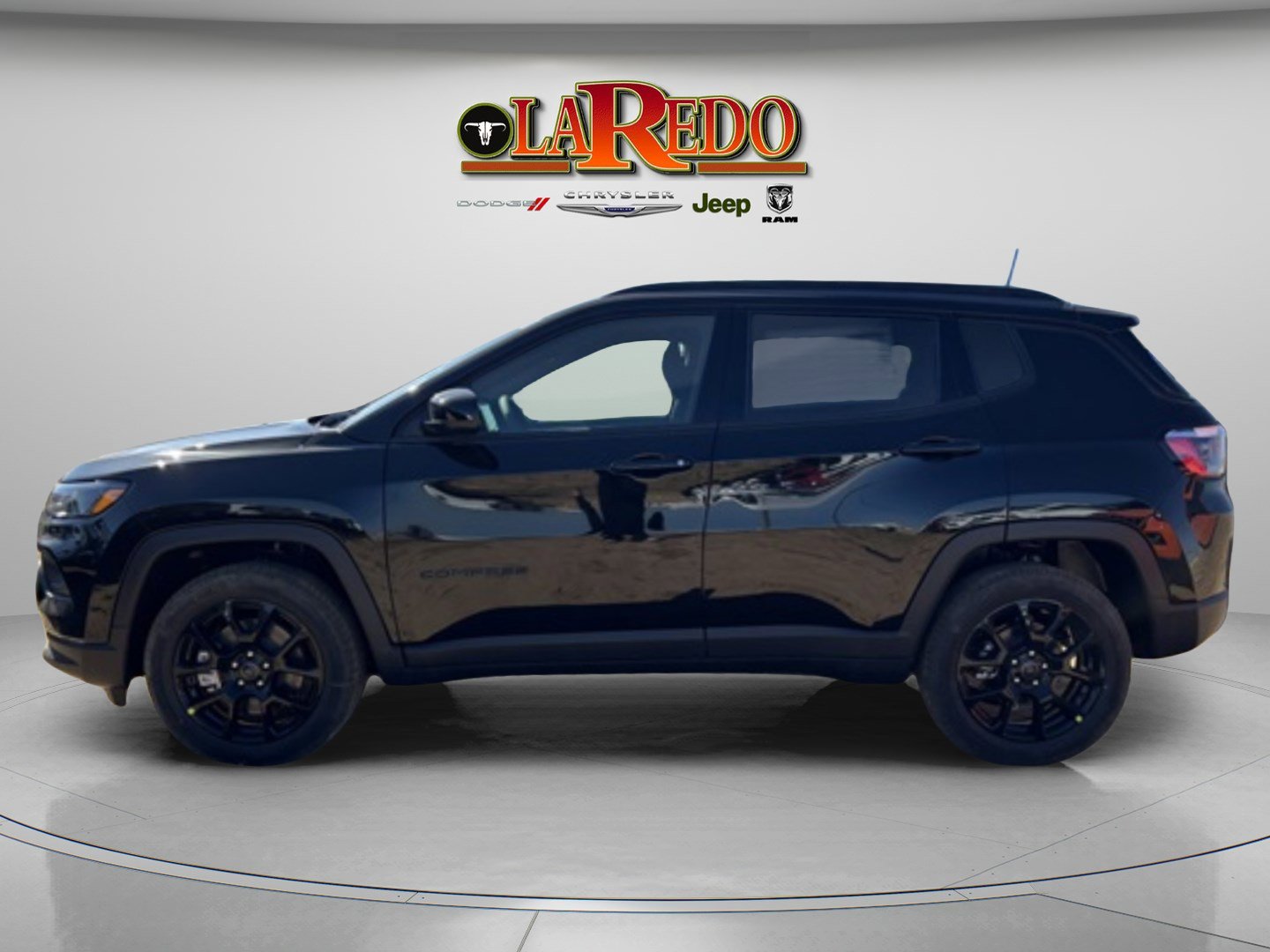 2026 Jeep Compass Latitude Altitude photo 4