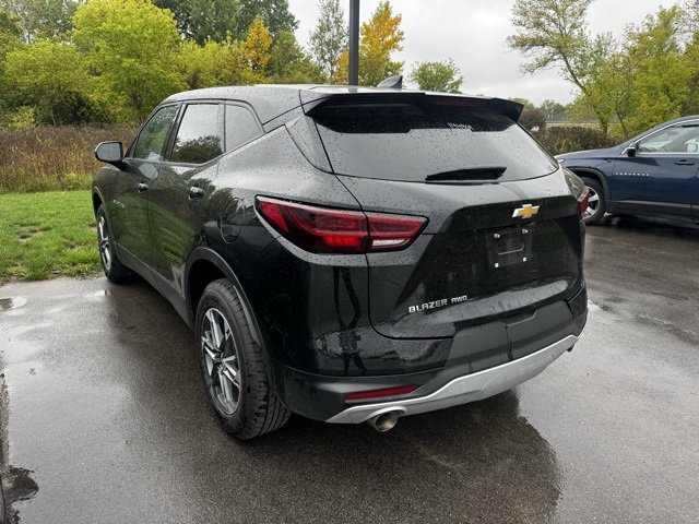 2025 Chevrolet Blazer 2LT photo 6