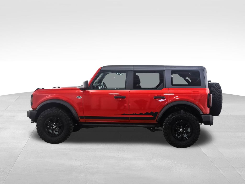 Used 2022 Ford Bronco 4-Door Wildtrak with VIN 1FMEE5DPXNLA96040 for sale in Minneapolis, Minnesota