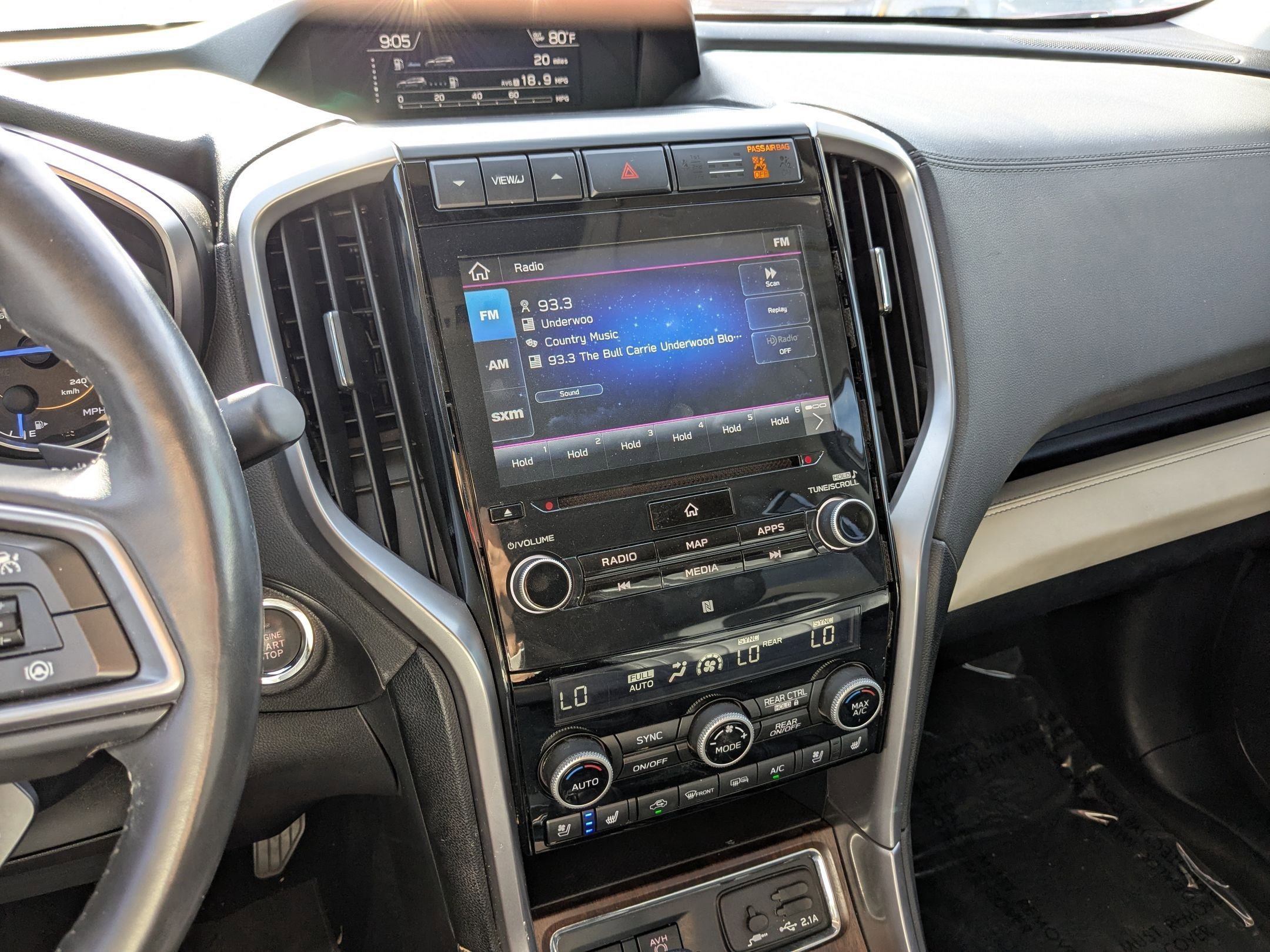 2022 Subaru Ascent Touring photo 17