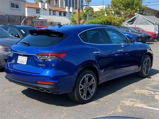 2022 Maserati Levante Modena photo 7