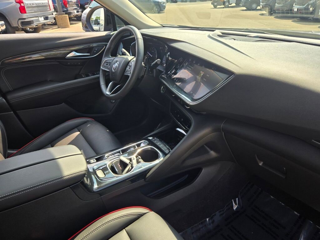 2023 Buick Envision Essence photo 7