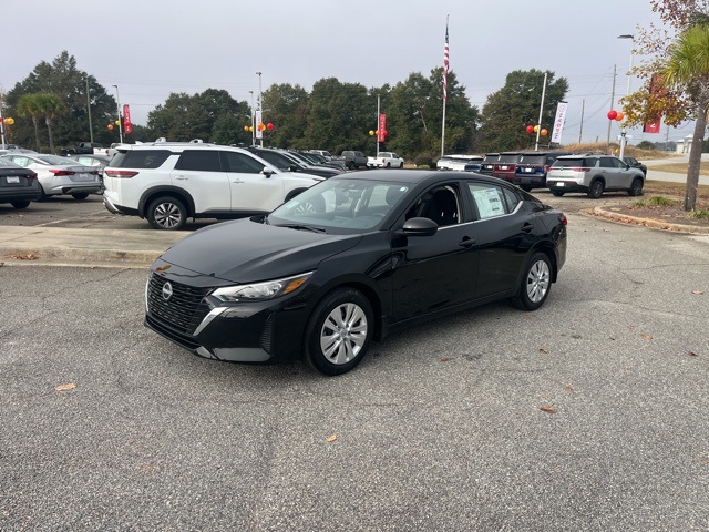2025 Nissan Sentra S photo 2