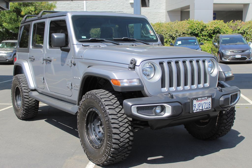 2020 Jeep Wrangler Unlimited Sahara photo 4