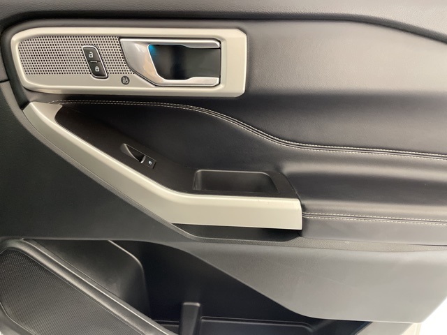 2022 Ford Explorer Limited photo 44
