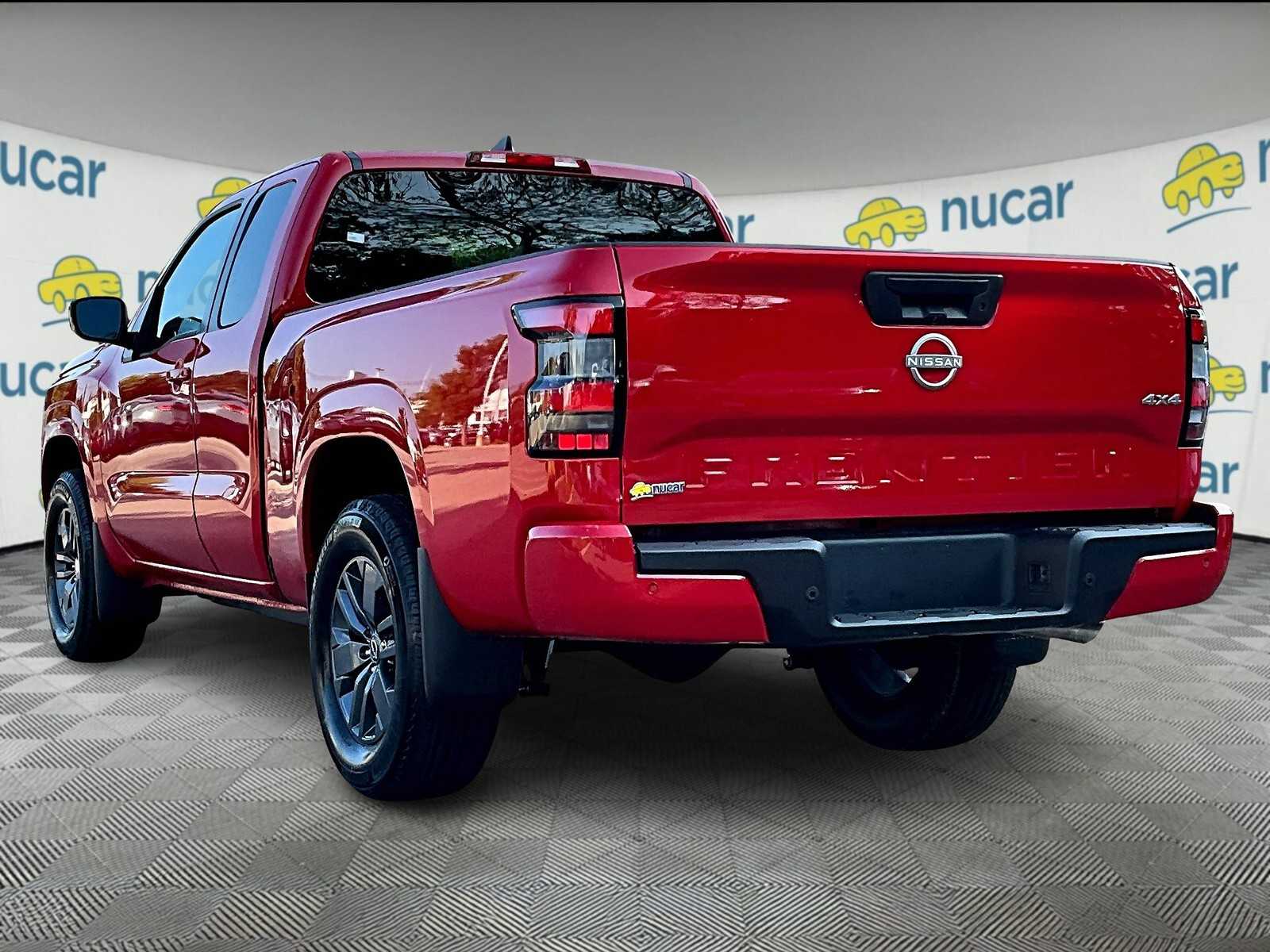 2025 Nissan Frontier SV photo 4