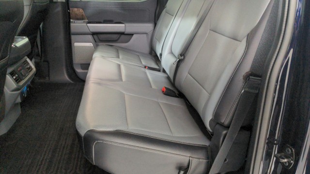 Used 2021 DARK BLUE Ford LARIAT image 26