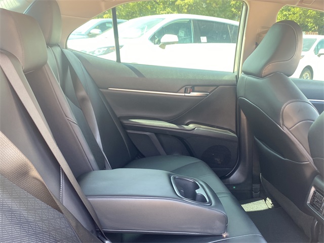 2022 Toyota Camry XSE photo 12