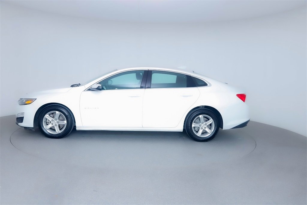 Used 2023 Chevrolet Malibu 1LT with VIN 1G1ZD5ST1PF217900 for sale in San Marcos, TX