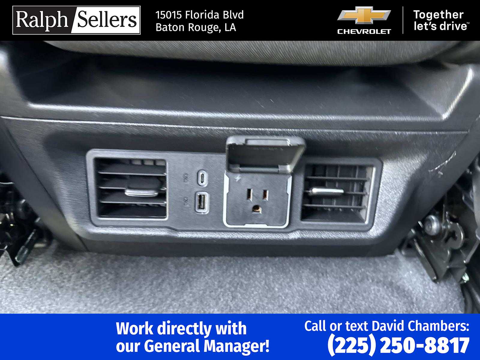2026 Chevrolet Silverado LT photo 9