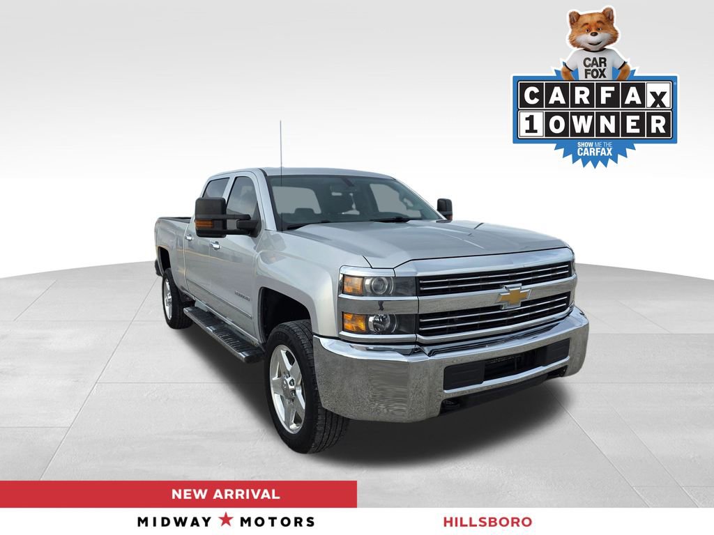 2015 Chevrolet Silverado HD WT's photo