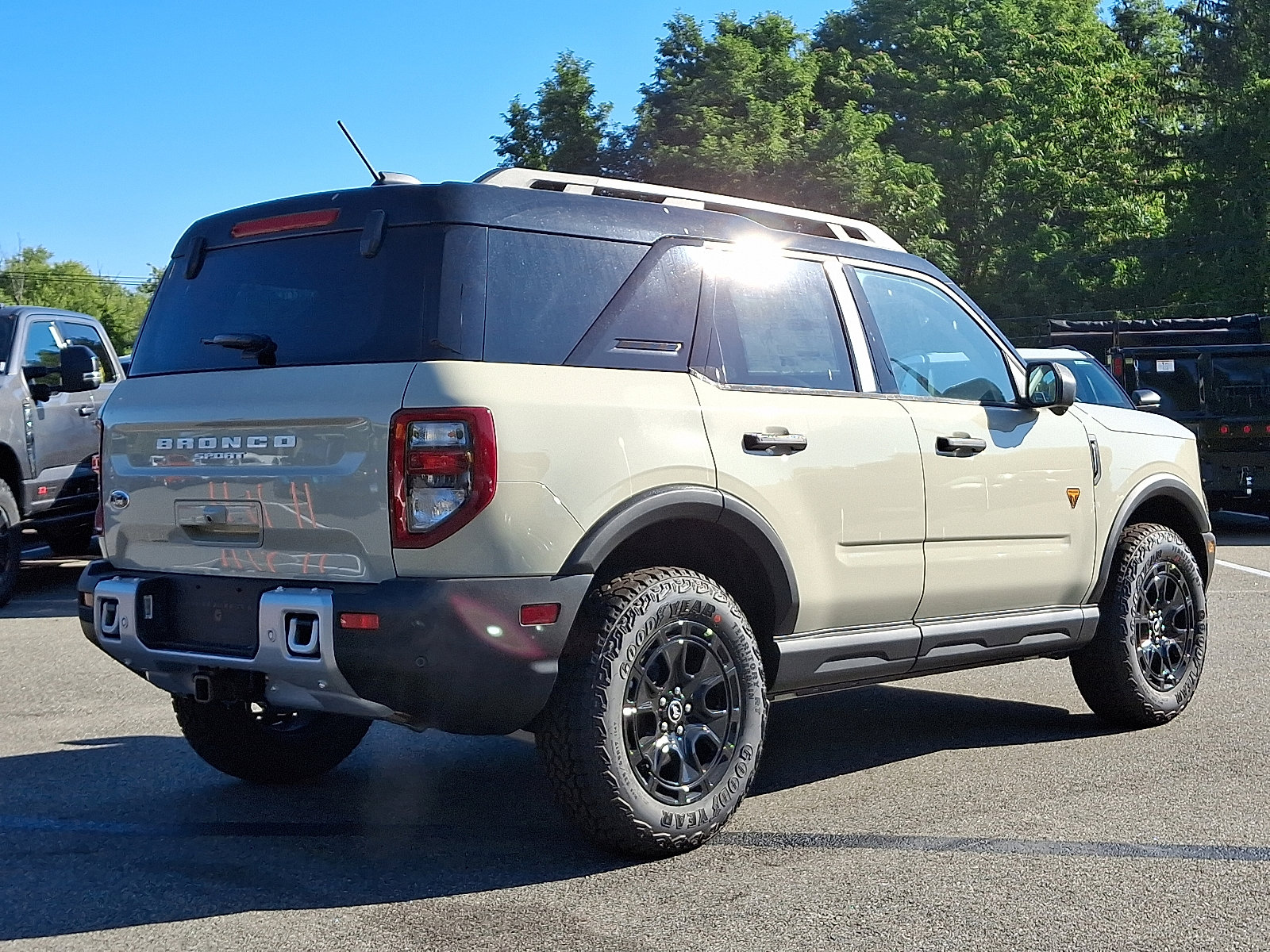 2025 Ford Bronco Sport Badlands photo 3