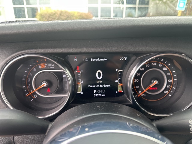 2019 Jeep Wrangler Unlimited Sahara photo 12