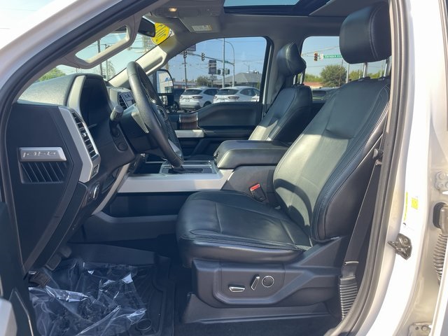 2015 Ford F-150 Lariat photo 2