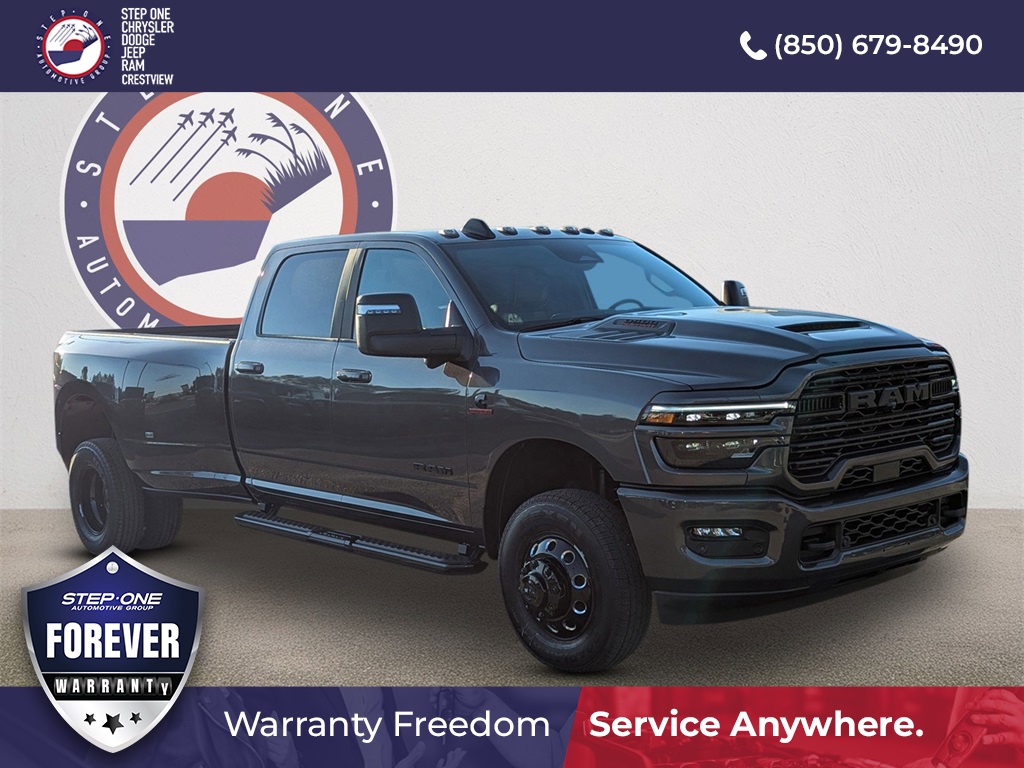 2026 RAM Ram 3500 Pickup Laramie's photo