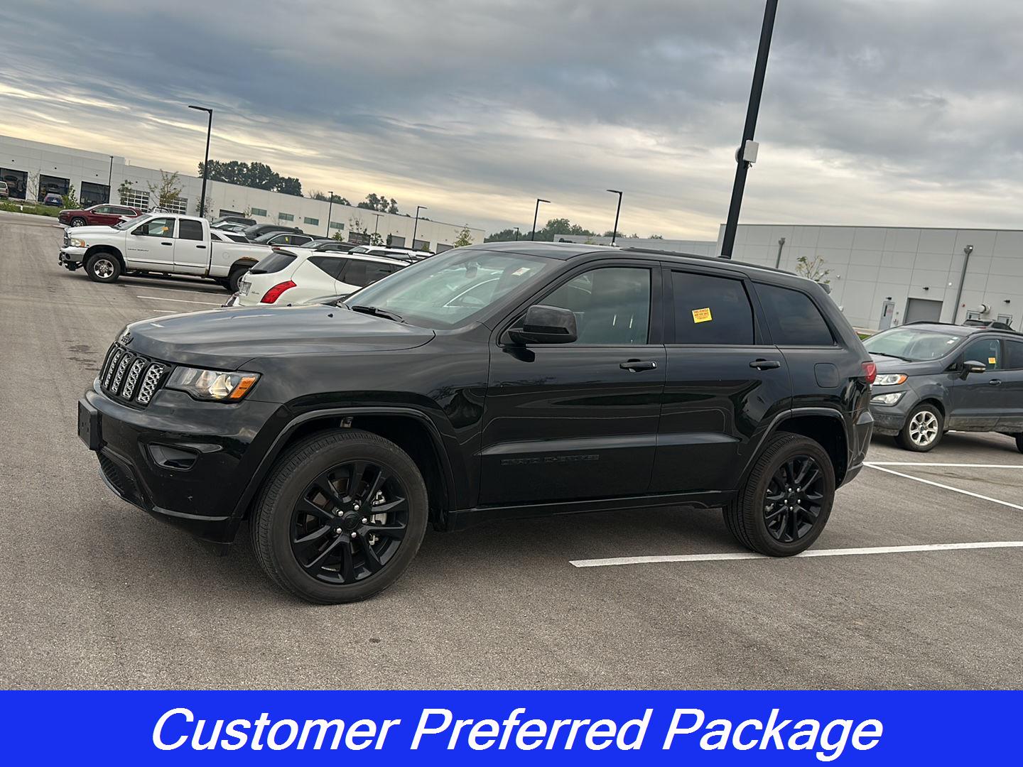 Used 2021 Jeep Grand Cherokee Laredo X with VIN 1C4RJFAG6MC760098 for sale in Kansas City