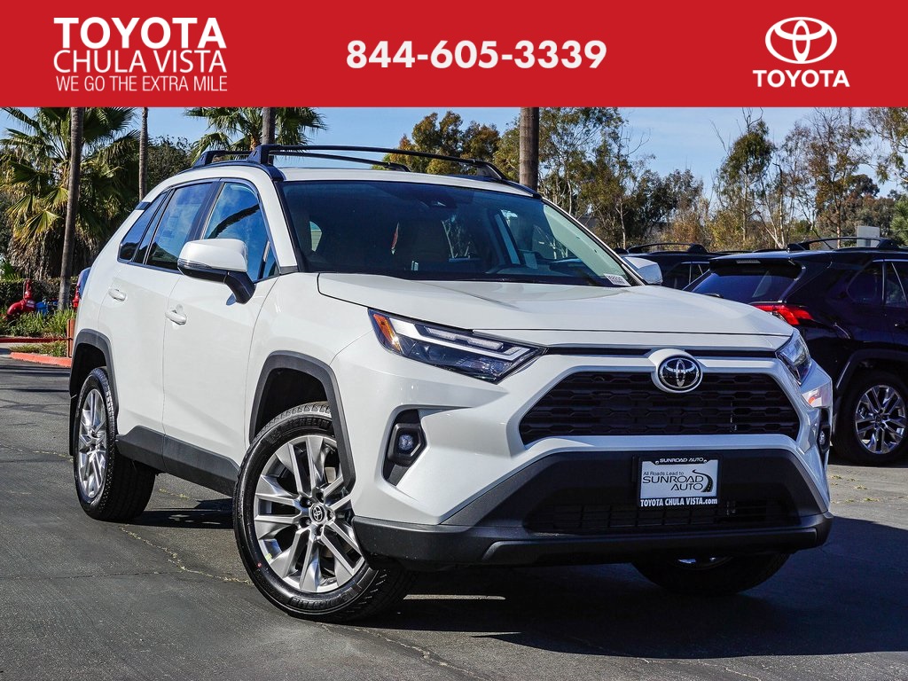 2025 Toyota RAV4 XLE Premium's photo