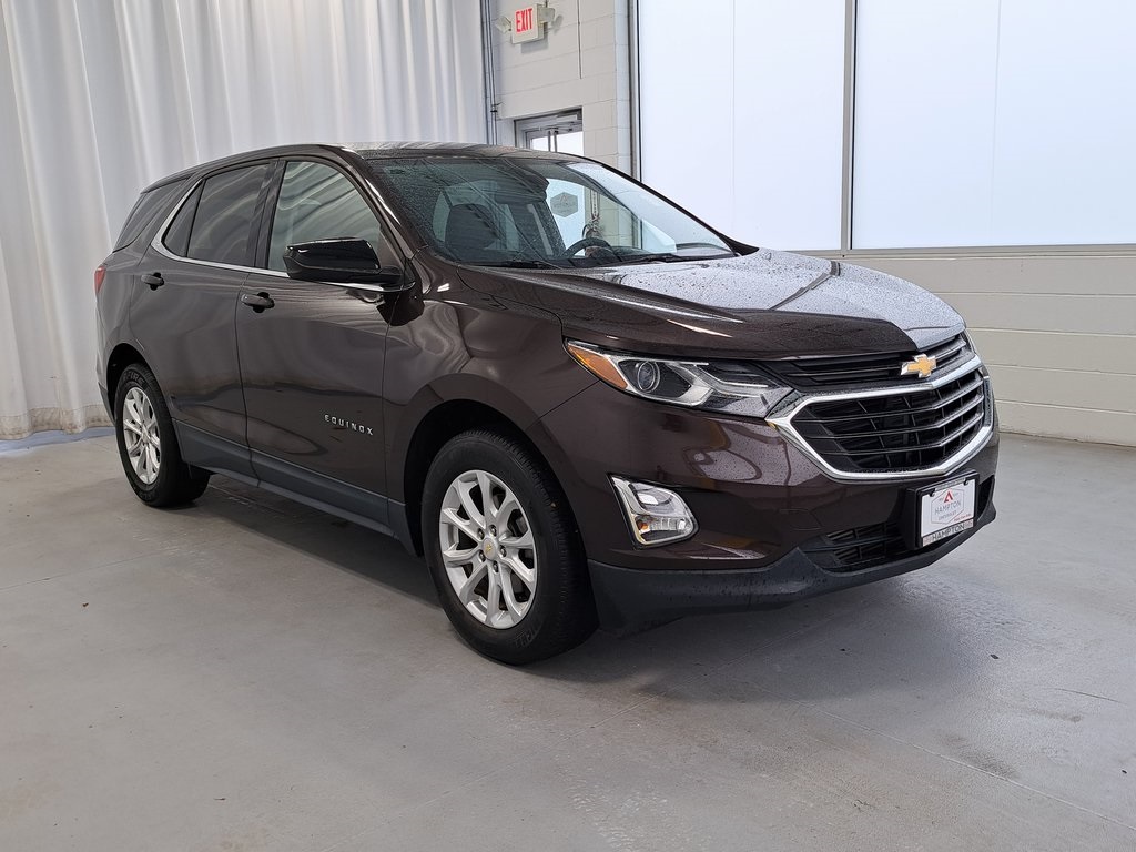 2020 Chevrolet Equinox LT photo 2