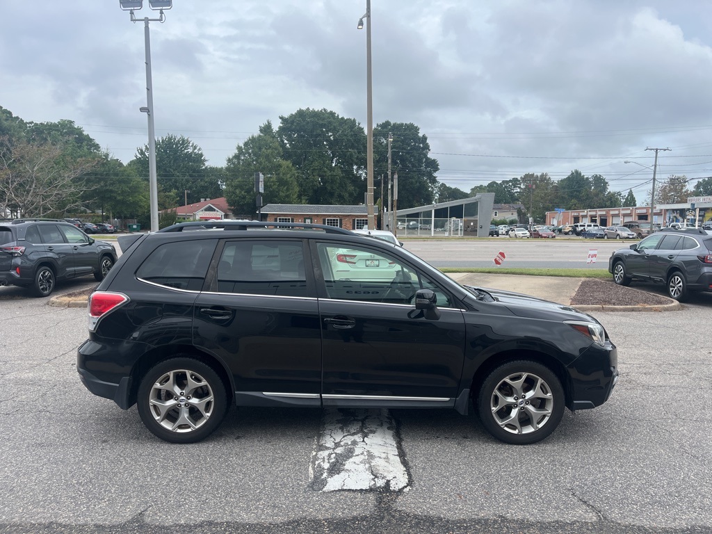 2018 Subaru Forester 2.5i Touring photo 5