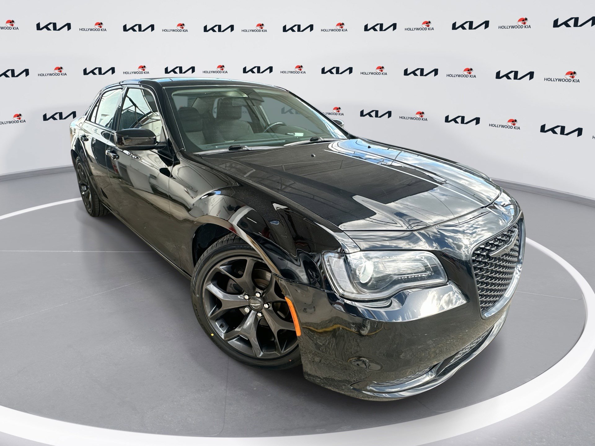 2021 Chrysler 300 Touring