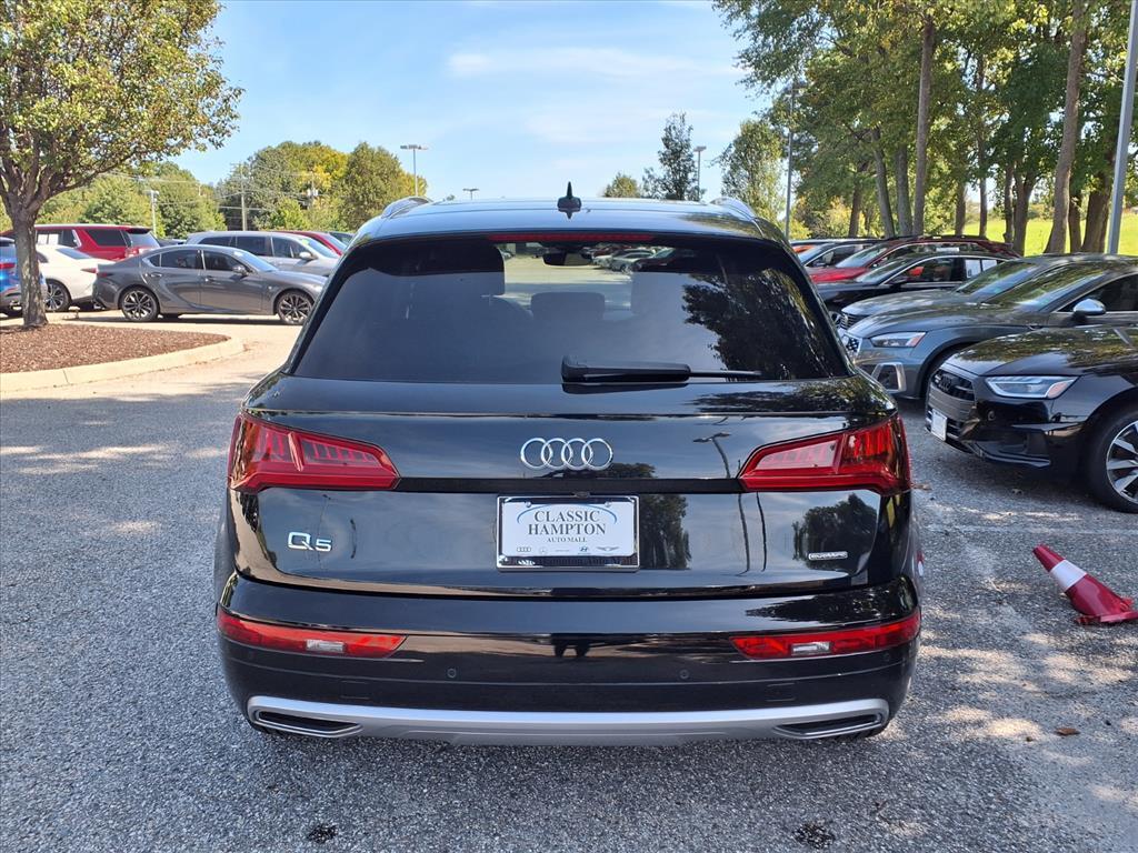 2020 Audi Q5 45 Premium Plus photo 4